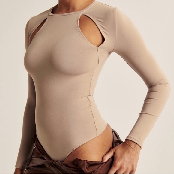 Abercrombie & Fitch Tops - Abercrombie and Fitch Soft AF Collection Long Sleeve Cut Out Body Suit Medium